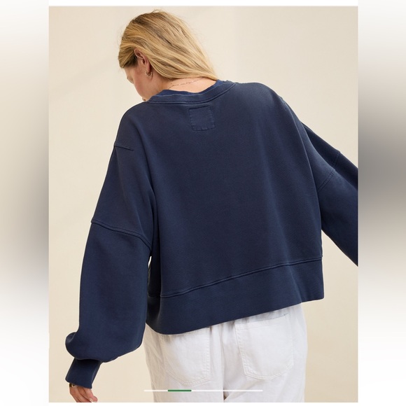 Aerie NWOT Classic Crew Sweatshirt Size Small in Navy - Picture 2 of 12